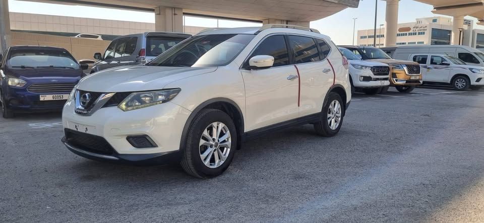 2016 نيسان اكس تريل SL