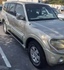 2006 Mitsubishi Pajero Signature Edition