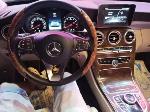 2017 مرسيدس-بنز آلفئة - C C300