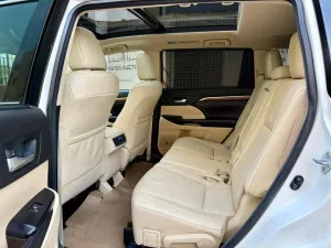 2017 تويوتا هايلاندر Hybrid VXR