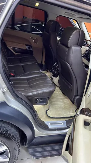 2013 Land Rover Range Rover HSE