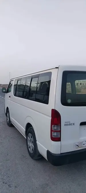 2013 Toyota Hiace Commuter High Roof