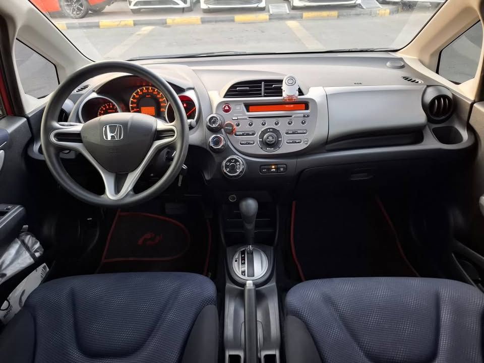 2014 Honda Jazz HyBird