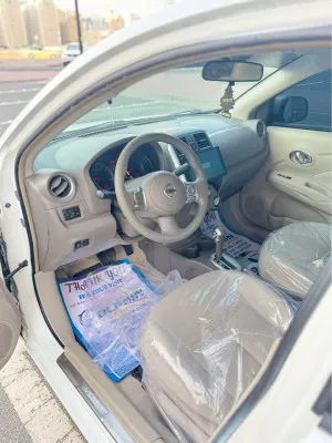 2014 نيسان فيرسا SR