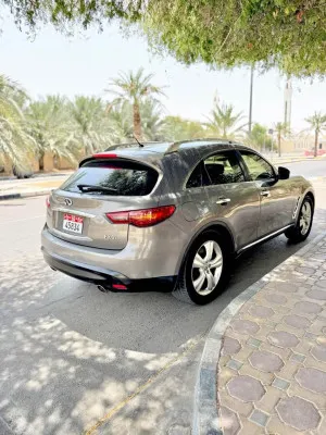 2012 Infiniti FX35