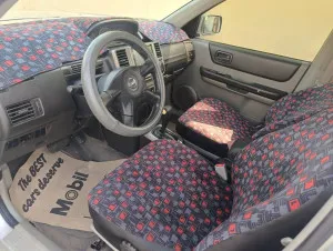 2012 نيسان اكس تريل SL