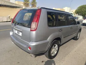 2012 نيسان اكس تريل SL