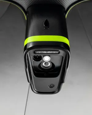 2024 استون مارتن فالكيري Valkyrie