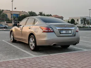 2015 نيسان آلتيما S