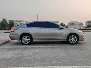 2015 نيسان آلتيما S