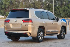 2010 Toyota Land Cruiser GXR