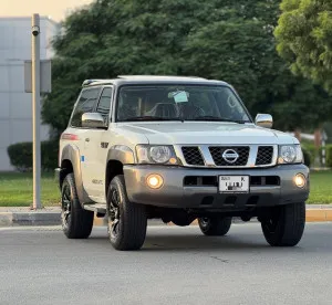 2017 نيسان بترول سوبر سفاري Safari SV AT