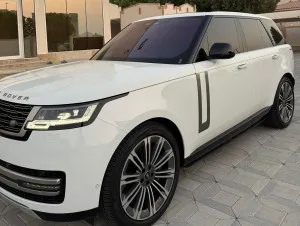 2023 Land Rover Range Rover HSE