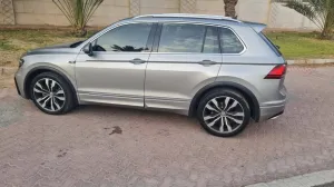 2019 فولجس فاجن تيغوان SE R-Line Black