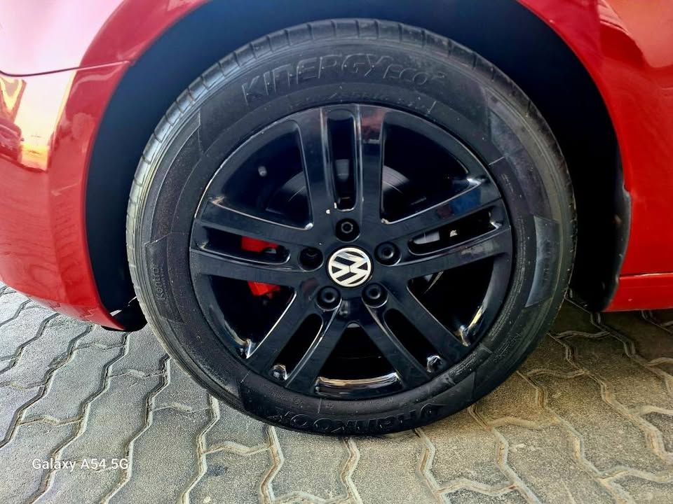 2012 فولجس فاجن جولف GTI
