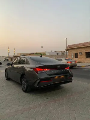 2024 هيونداي النترا SE