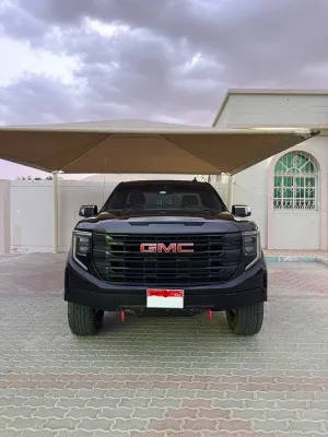 2023 GMC Sierra Elevation