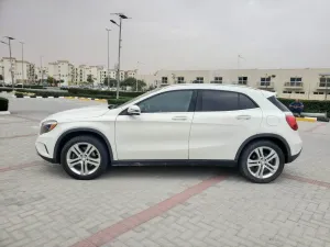 2016 مرسيدس-بنز GLA - جي ال اي GLA250