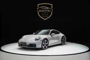 2025 بورش 911 كاريرا Carrera