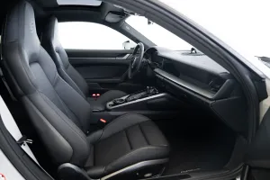 2025 بورش 911 كاريرا Carrera