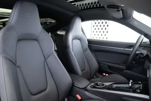 2025 بورش 911 كاريرا Carrera