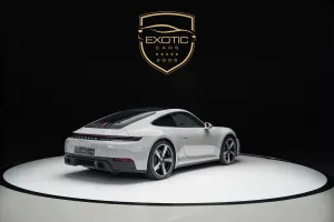 2025 بورش 911 كاريرا Carrera