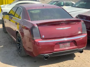 2015 كرايسلر ٣٠٠ Touring L