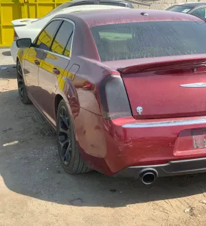2015 كرايسلر ٣٠٠ Touring L