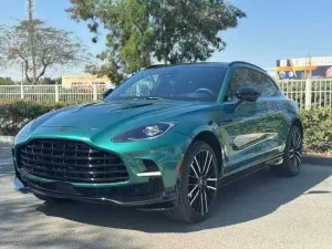 2024 استون مارتن دي بي اكس Standard