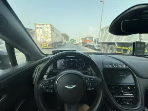 2024 استون مارتن دي بي اكس Standard