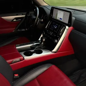 2022 Lexus LX600 base