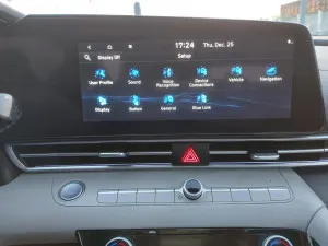 2021 هيونداي النترا Limited