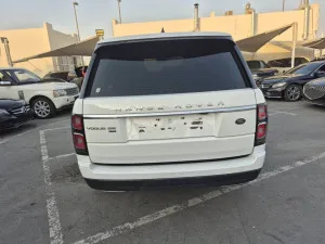 2020 لاند روفر رينج روفر HSE