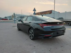 2021 هيونداي النترا Limited