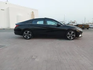 2021 هيونداي النترا Limited