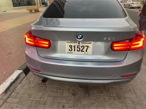 2012 بي أم دابليو الفئة - 3 320i
