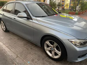 2012 بي أم دابليو الفئة - 3 320i