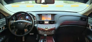 2017 Infiniti Q70 5.6