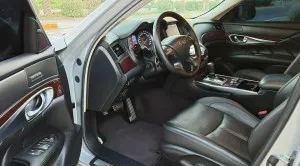 2017 Infiniti Q70 5.6