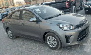 2022 كيا بيجاس Standard