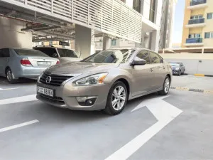 2014 نيسان آلتيما SV