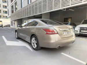 2014 نيسان آلتيما SV