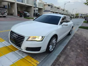 2013 اودي آي ٧ Premium Plus