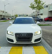 2013 اودي آي ٧ Premium Plus