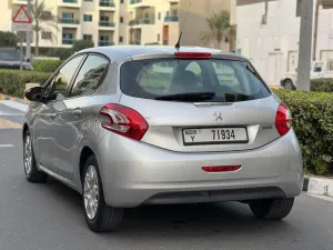 2015 بيجو ٢٠٨ Allure Premium