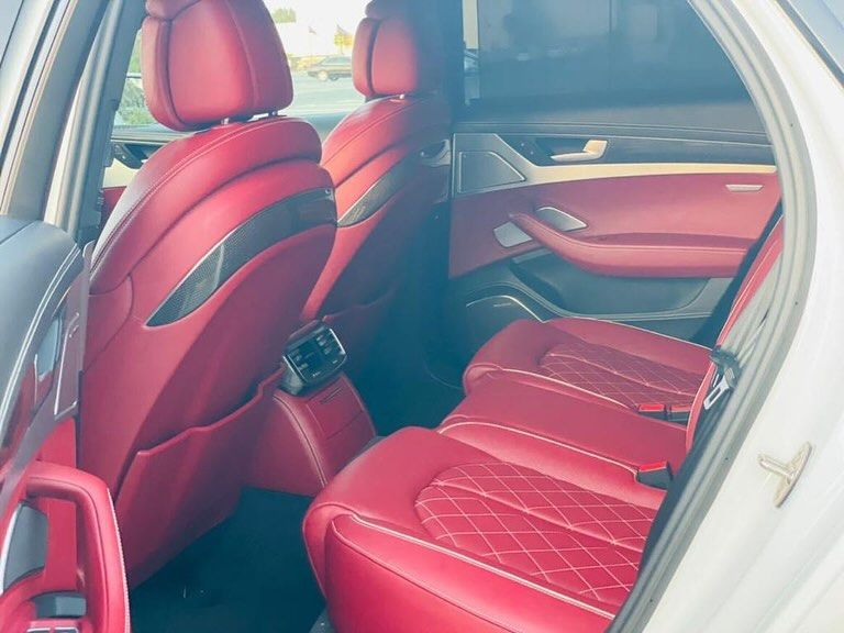 2015 Audi S8