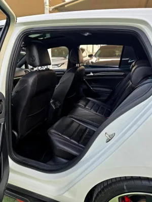 2016 Volkswagen Golf GTI