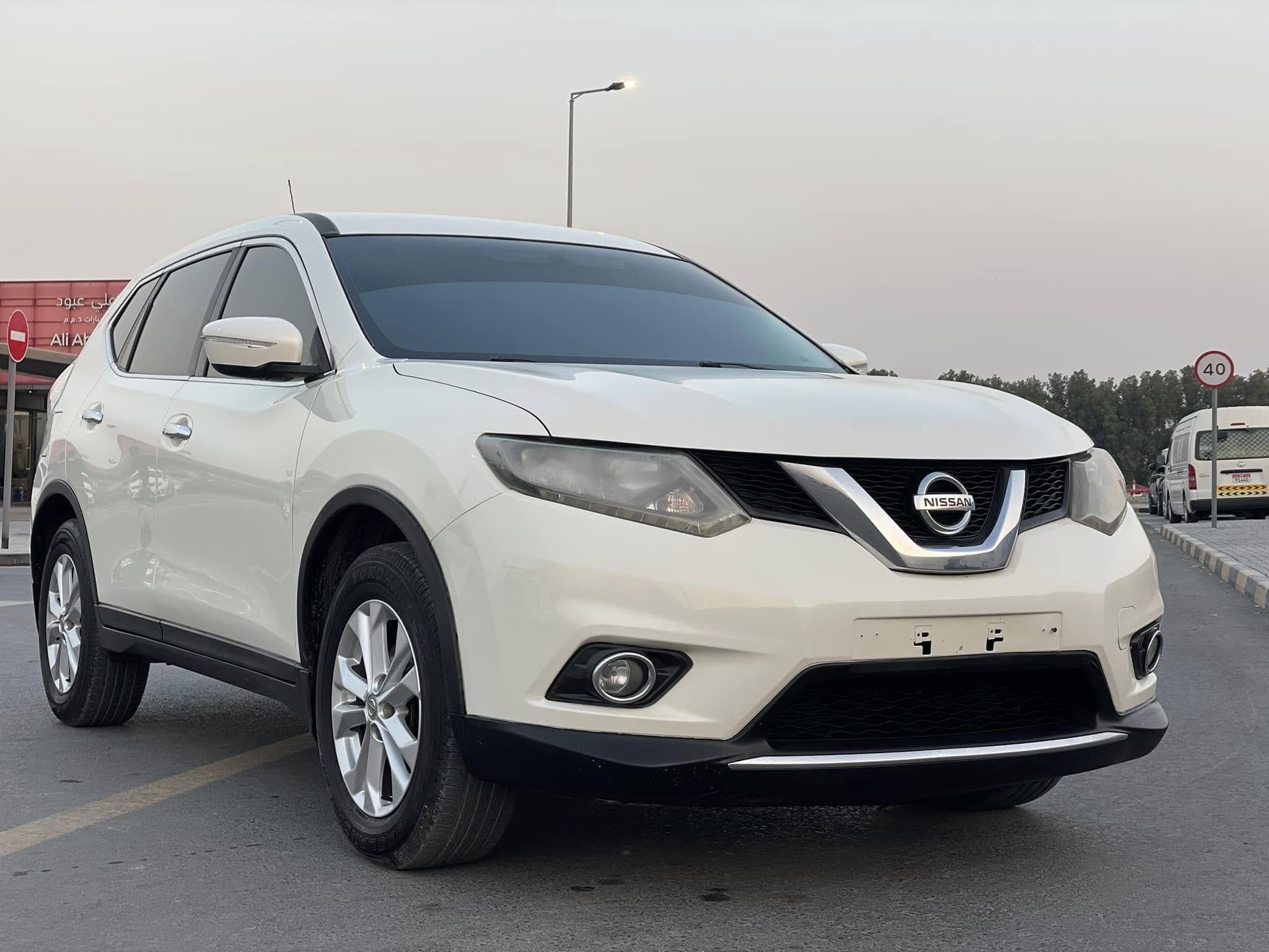 2015 نيسان اكس تريل S