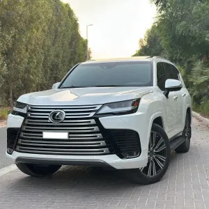 2023 لكزس ال اكس ٦٠٠ Signature