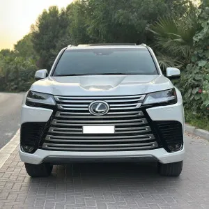 2023 لكزس ال اكس ٦٠٠ Signature